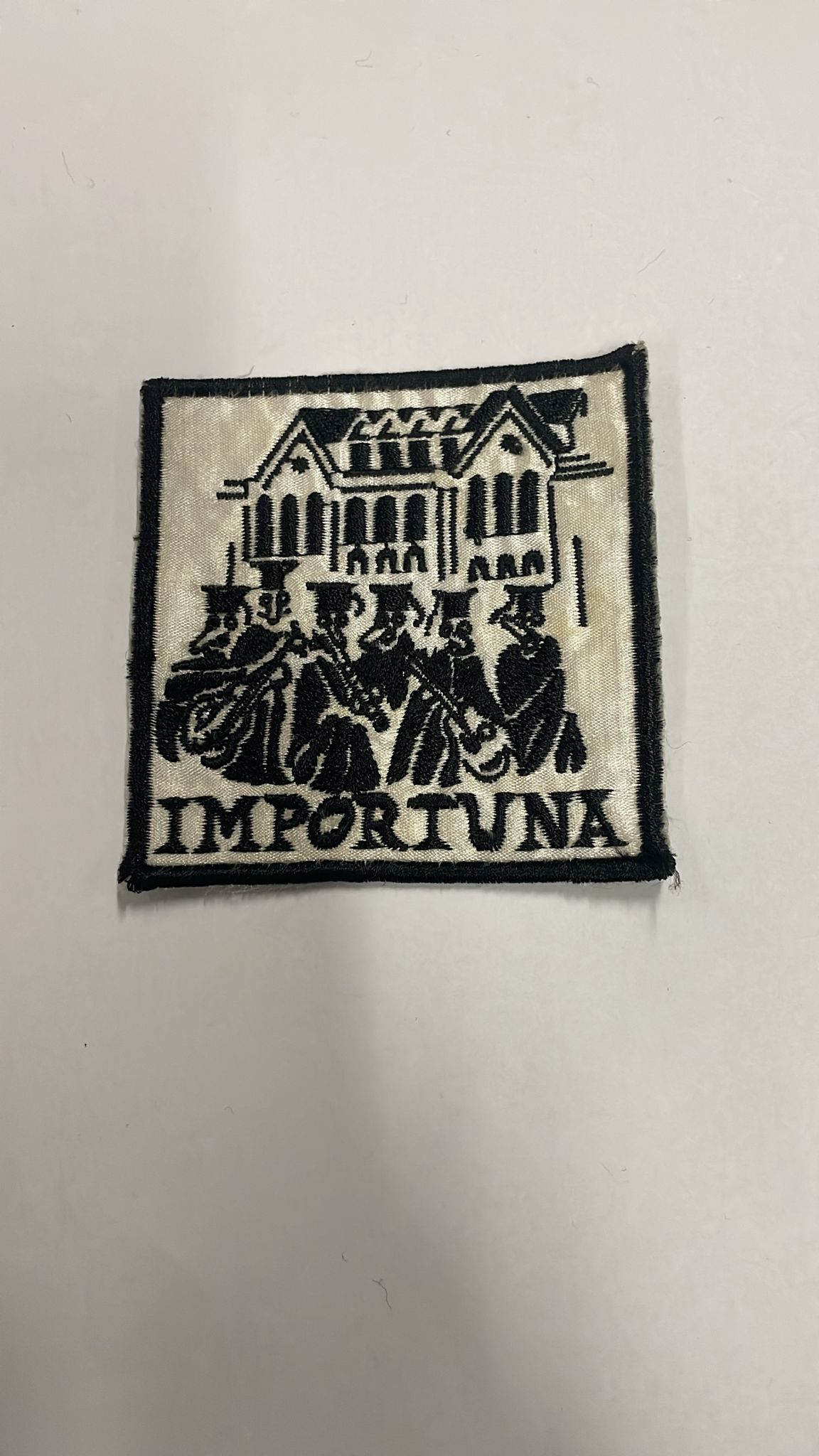 Importuna
