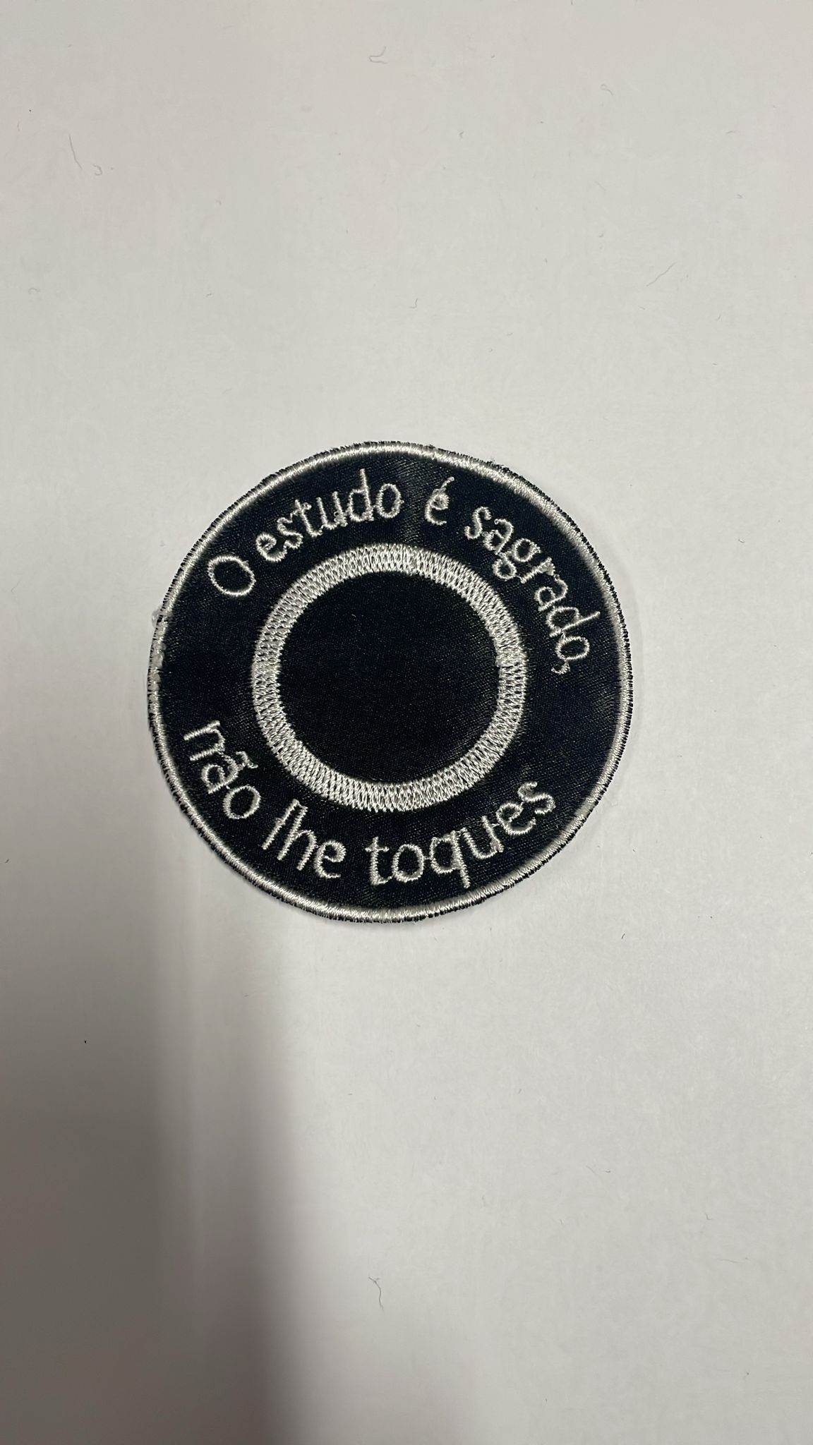 O Estudo E Sagrado Nao Lhe Toques